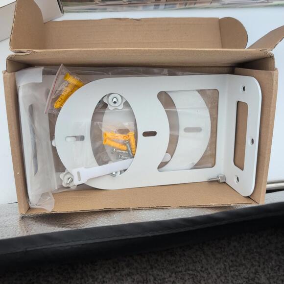 Netgear Orbi 770 Series Tri-band Mesh Wi-Fi 7 - Satellite RBE770 & Router RBE771 - Picture 7 of 15